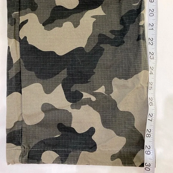 686 Cruiser Gray Camo Cotton Ripstop Wide Leg Tech Pants SZ L - Picture 9 of 10